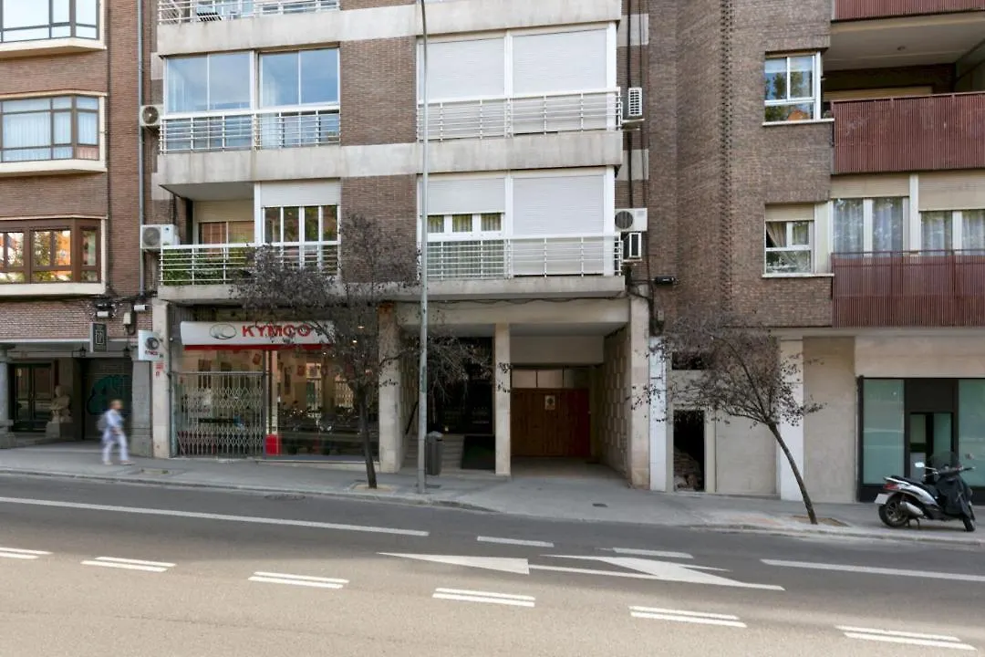Bright With Views - 2Bd 1Bth- Av America Madrid