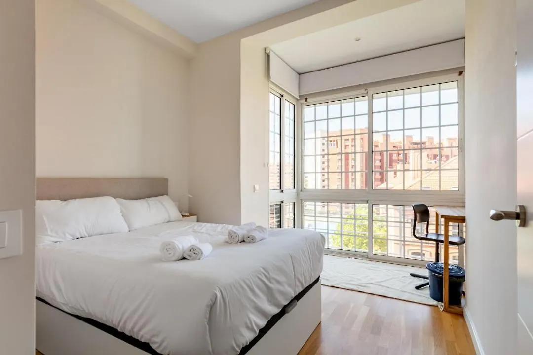 Bright With Views - 2Bd 1Bth- Av America Madrid 0*,